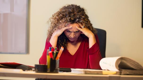 <p>Der Stresspegel am Arbeitsplatz nimmt zu.</p>