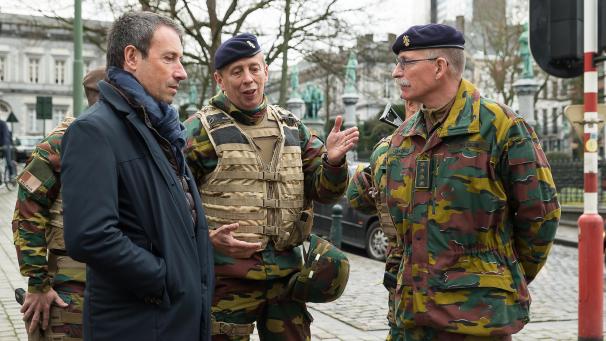 <p>Dieser Schnappschuss zeigt Philippe Goffin (links) und Marc Compernol (rechts) bei ihrer Stippvisite am Mittwoch.</p>