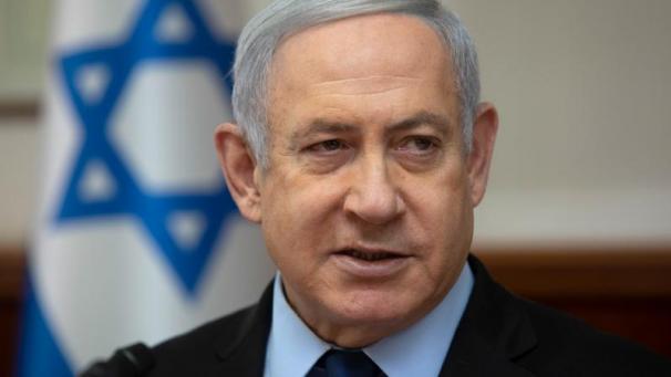 <p>Israel, Jerusalem: Benjamin Netanjahu, Ministerpräsident von Israel, leitet die wöchentliche Kabinettssitzung in seinem Büro.</p>