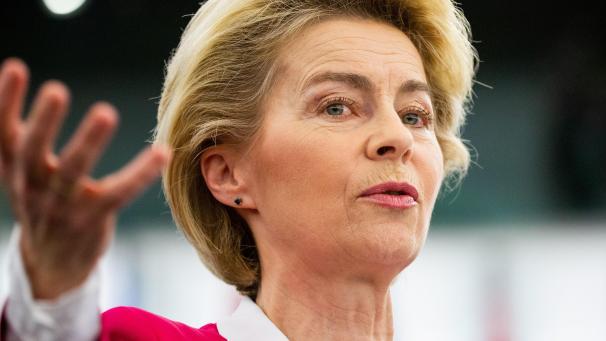 <p>Ursula von der Leyen während der Plenarsitzung des Europäischen Parlaments im Plenarsaal.</p>