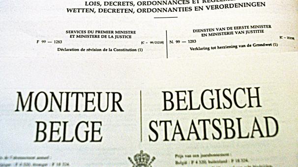 <p>Das belgische Staatsblatt (1999)</p>