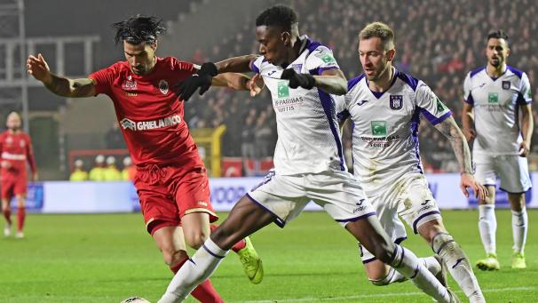 <p>Viel Kampf, aber keine Tore zwischen dem FC Antwerp und dem RSC Anderlecht.</p>
