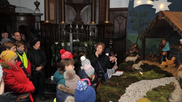 <p>Aber auch in der Klosterkirche machte man halt.</p>