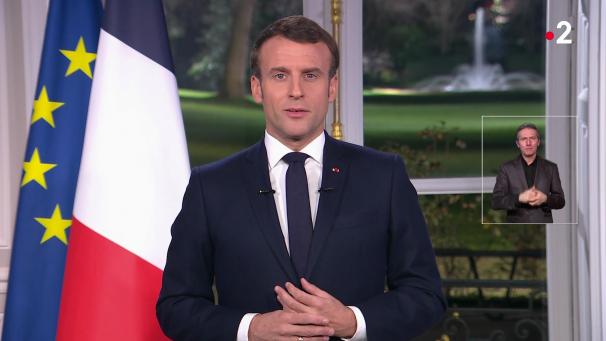 <p>Frankreichs Präsident Emmanuel Macron bei seiner traditionellen Neujahrsansprache.</p>