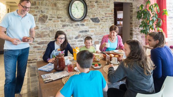 <p>Feiern in der Familie oder Ausflüge in die Umgebung: In Ostbelgien waren diese Aktivitäten besonders beliebt.</p>