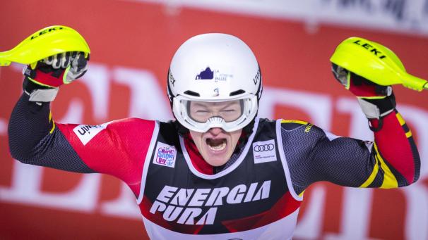<p>Armand Marchant lässt seiner Freude über den zweiten Lauf beim Slalom in Zagreb freien Lauf.</p>