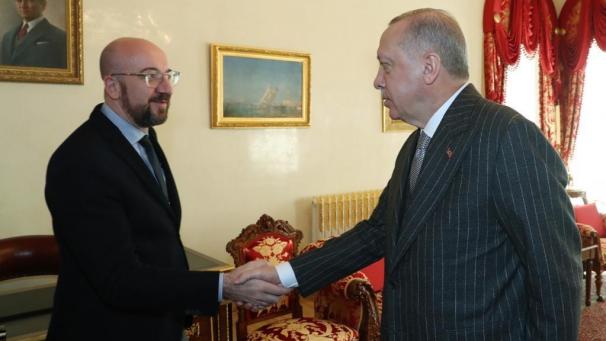 <p>EU-Ratspräsident Charles Michel (links) hat am Samstag den türkischen Präsidenten Recep Tayyip Erdogan getroffen.</p>