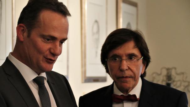<p>Elio Di Rupo (r.) und Oliver Paasch bei ihrem Treffen in Namur</p>