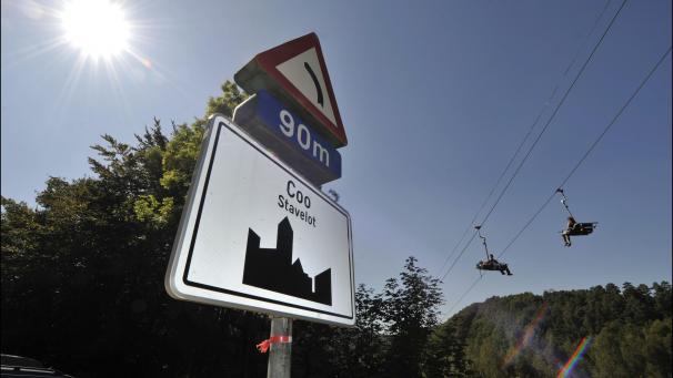 <p>Der Horeca-Sektor wehrt sich gegen die neuen Parkgebühren in Coo.</p>