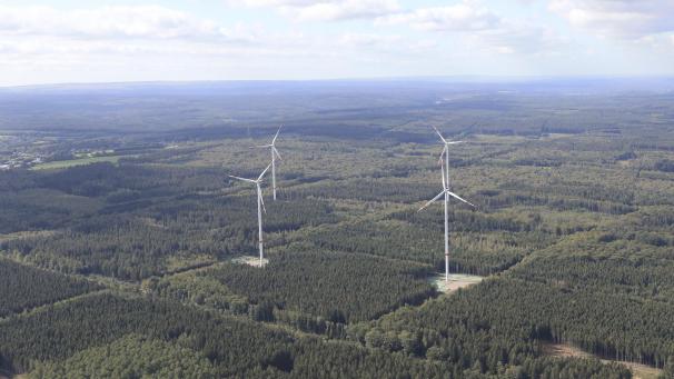 <p>Eine Teilansicht des Windparks Münsterwald. Auf dem Gebiet der Stadt Aachen stehen hier inzwischen sieben Windräder.</p>