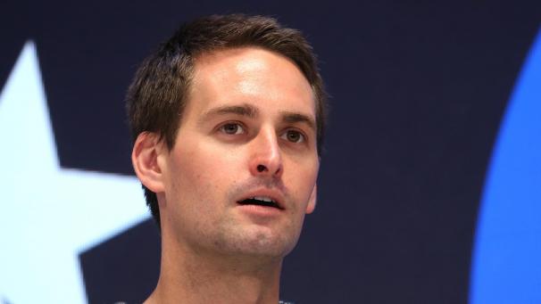 <p>Evan Spiegel, Gründer und CEO von Snap, auf der Innovationskonferenz DLD (Digital Life Design) bei einer Podiumsdiskussion</p>