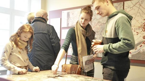 <p>Interaktiv ist das Stadtmuseum seit der Neueröffnung aufgestellt. Davon überzeugten sich in der Anfangszeit auch viele jüngere Eupener.</p>