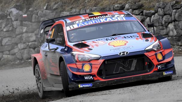 <p>Thierry Neuville bei der Rallye Monte Carlo</p>