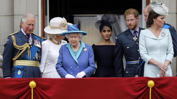 <p>Jeder, der schon einmal im Vereinigten Königreich gelebt hat, weiss dass die Königsfamilie eine wichtige Rolle spielt, und zwar nicht nur in der britischen Geschichte, sondern auch in der heutigen Kultur.</p>