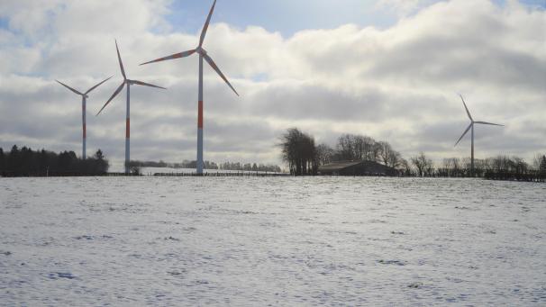 <p>Der Windpark auf „Roderhöhe“ besteht seit 2003 und soll ersetzt werden.</p>