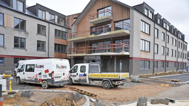 <p>Im Seniorenheim Leoni entstehen 15 betreute Wohnungen.<br />
Foto: Helmut Thönnissen</p>