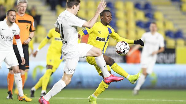 <p>Samuel Asamoah (r.) war mit drei Toren der überragende Spieler.</p>
