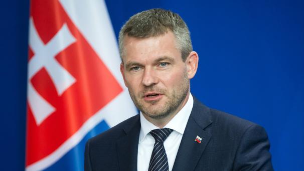 <p>Der slowakische Ministerpräsident Peter Pellegrini spricht auf einer Pressekonferenz.</p>