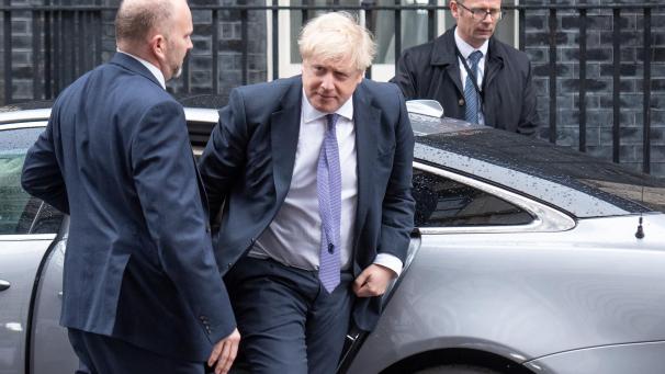 <p>Premierminister Boris Johnson bei seiner Ankunft in Downing Street 10.</p>