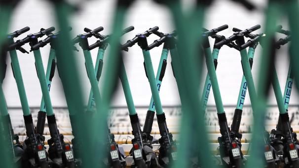 <p>Über Karneval sollen weitaus weniger E-Scooter in der Kölner Innenstadt zu finden sein.</p>
