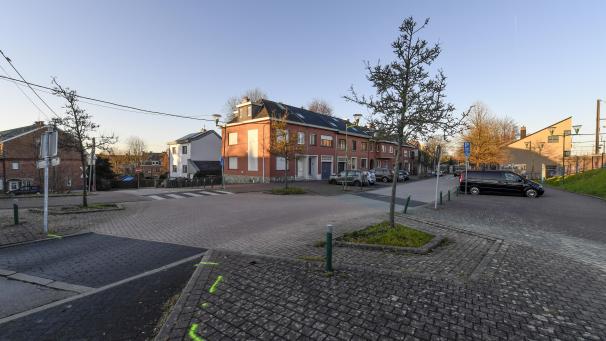 <p>An der Kreuzung von Bahnhofstraße und Bahnhofsgasse soll ein Kreisverkehr entstehen.</p>