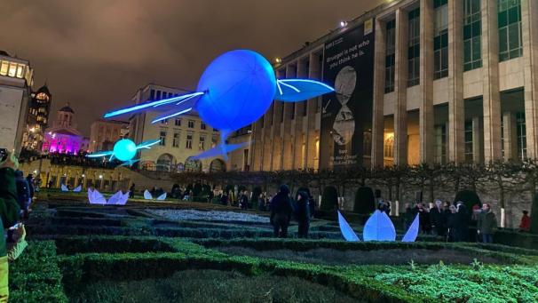 <p>Auch am Mont des Arts sind im Rahmen von „Bright Brussels“ Lichtinstallationen zu sehen.</p>
