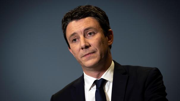 <p>Ein russischer Aktivist hat Aufnahmen veröffentlicht, die Benjamin Griveaux zum Rücktritt von seiner Kandidatur um das Bürgermeisteramt von Paris zwingen.</p>