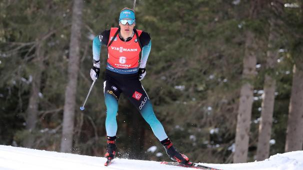 <p>Der Franzose Emilien Jacquelin wurde erstmals Weltmeister im Biathlon-Jagdrennen.</p>