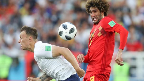 <p>Auch der frühere belgische Nationalspieler Marouane Fellaini (r.) spielt in China und ist vom verspäteten Saisonstart betroffen. Er steht zurzeit beim chinesischen Erstligisten Shandong Luneng Taishan unter Vertrag.</p>