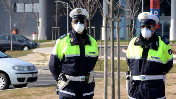 <p>Italien hat drastischen Maßnahmen zur Eindämmung des Coronavirus ergriffen.</p>