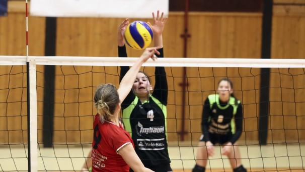 <p>Lindsay Veithen (Mitte) wird wohl einige Wochen ausfallen.</p>