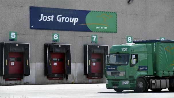 <p>Das Unternehmen Jost Group wurde für seine Vorreiterrolle bei der Einführung des alternativen Kraftstoffs LNG für seine Lkw-Flotte ausgezeichnet.</p>
