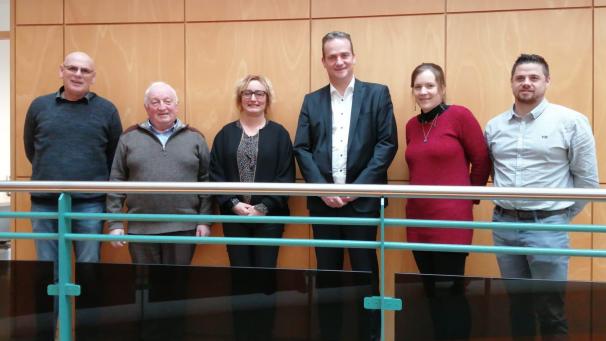 <p>Oliver Paasch beim Besuchstermin in der Gemeinde Bleyberg</p>