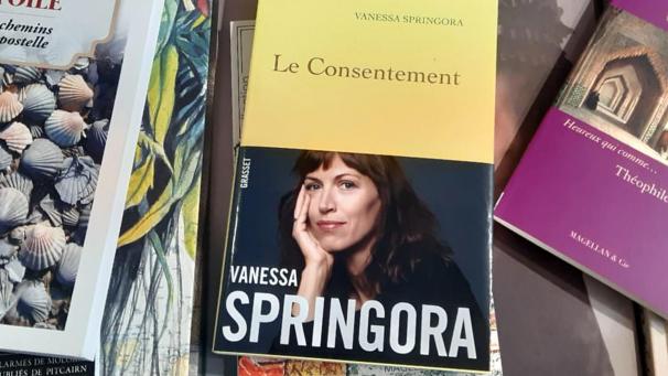 <p>Das Buch „Le Consentement“ der Autorin Vanessa Springora: Sie gehört zu den Opfern des offen pädophilen Schriftstellers Gabriel Matzneff.</p>