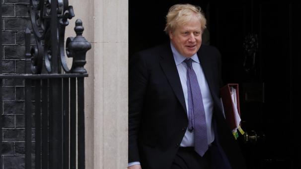 <p>Boris Johnson, Premierminister von Großbritannien, macht sich von 10 Downing Street auf den Weg zum Unterhaus.</p>