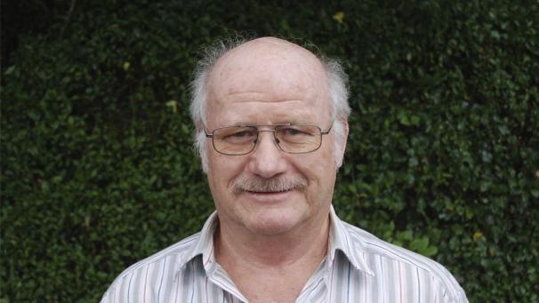 <p>bernard</p>