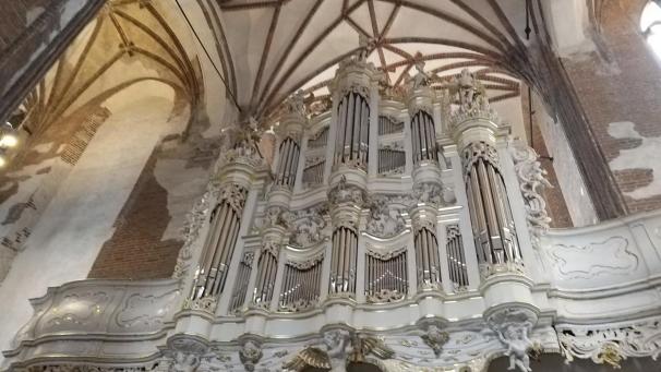 <p>Die majestätische Barockorgel in der Danziger Johanneskirche wurde im historischen Stil rekonstruiert.</p>