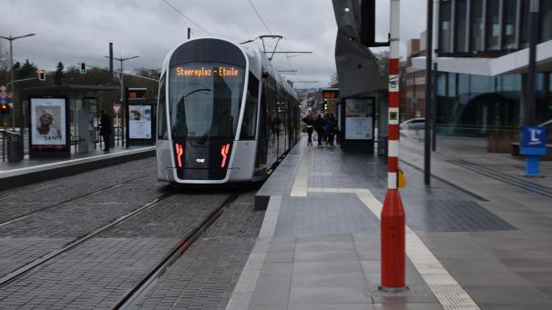 <p>Als erstes Land der Welt hat Luxemburg alle öffentlichen Verkehrsmittel gratis gemacht.</p>