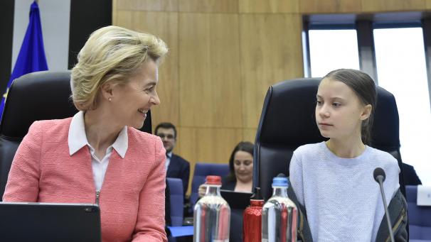 <p>Greta Thunberg (r.) kam am Mittwochmorgen mit der EU-Kommission (links im Bild Präsidentin Ursula von der Leyen) zusammen.</p>