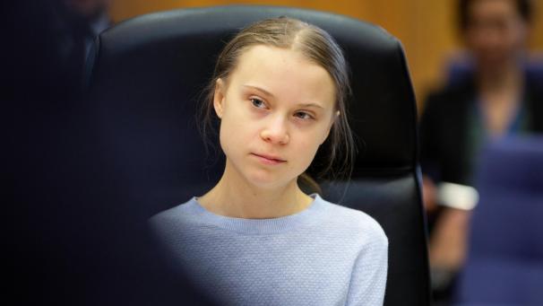 <p>Ein Thema, eine Forderung, ein Gesicht: Greta Thunberg verkörpert die außerparlamentarische Opposition in Sachen Klimaschutz.</p>