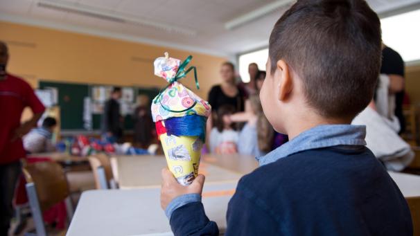 <p>Ab dem kommenden Schuljahr sollen in Flandern nur noch Kinder eingeschult werden, die über ausreichende Niederländischkenntnisse verfügen.</p>