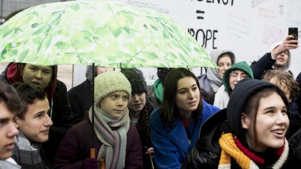 <p>Die Schwedin Greta Thunberg protestierte mit anderen Klimaaktivisten in Brüssel.</p>