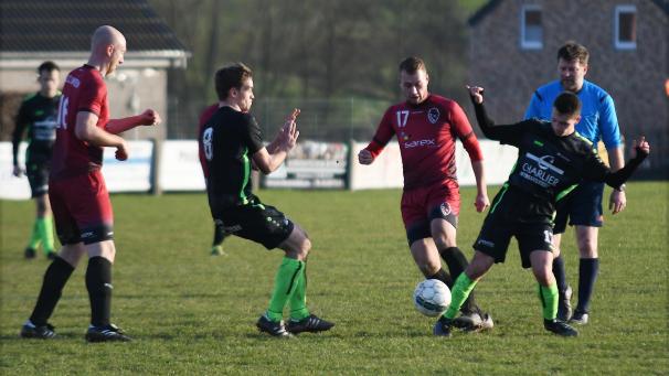 <p>Als „völlig kopflos“ bezeichnete Co-Trainer Simon Braunleder den Auftritt seiner Lontzener in der zweiten Halbzeit.</p>