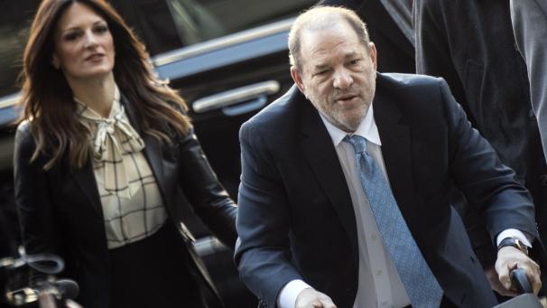 <p>Ende Februar wurde Weinstein von einer New Yorker Jury wegen Vergewaltigung und sexueller Nötigung für schuldig befunden.</p>