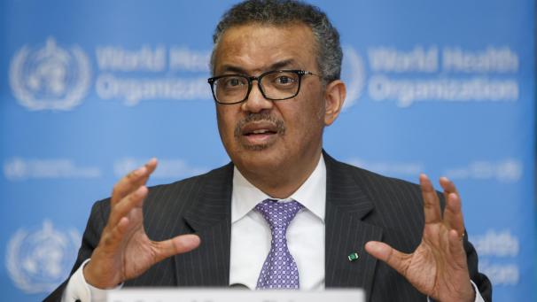<p>Tedros Adhanom Ghebreyesus, Generaldirektor der Weltgesundheitsorganisation (WHO), spricht während einer Pressekonferenz. Der Chef der WHO sieht angesichts der stark wachsenden Zahl an Coronavirusfällen jetzt die Gefahr einer Pandemie.</p>