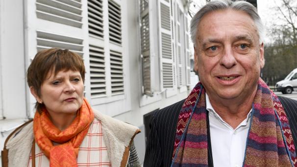 <p>Die Architekten des Plans für eine Minderheitsregierung mit Sondervollmachten: Kammerpräsident Patrick Dewael und Senatspräsidentin Sabine Laruelle nahmen an der Zehn-Parteien-Sitzung teil.</p>