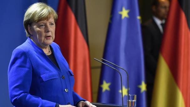 <p>Angela Merkel kündigt eine Fernsehansprache an.</p>