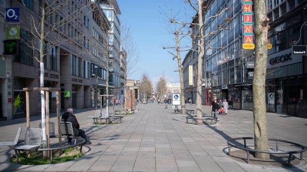 <p>Leere Innenstädte: Dem ohnehin angeschlagenen Einzelhandel droht das endgültige Aus. Hier Stuttgart.</p>