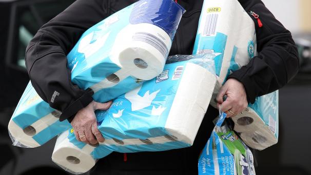 <p>Klopapier-Hamsterer werden immer häufiger gesehen.</p>