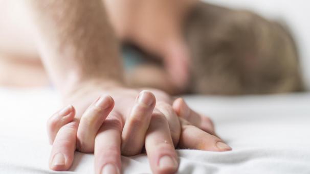 <p>Steigende Verkaufszahlen bei Erotik-Onlineshops lassen Vermutungen darüber zu, womit sich der eine oder die andere derzeit die freie Zeit vertreibt.</p>